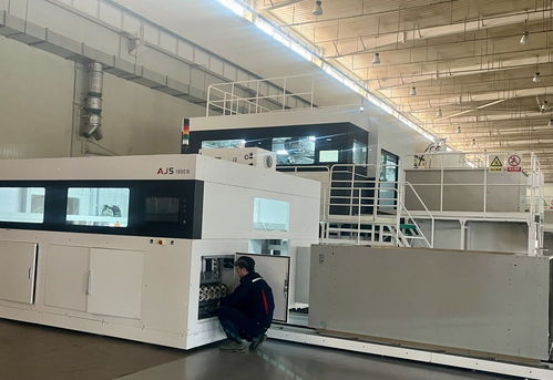 新春走基層 探訪鑄造3D打印智能工廠，感受創(chuàng)新脈動(dòng)中的“代駕服務(wù)”